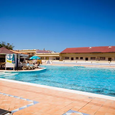 539 Marina Palace Swimming Pool Apartment *
