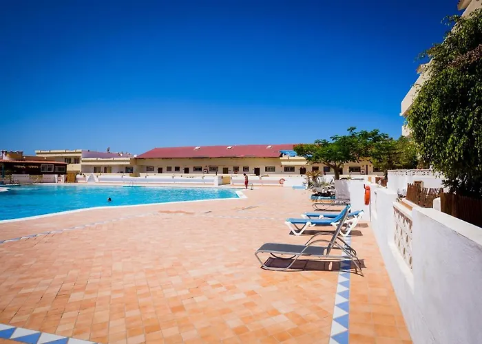 539 Marina Palace Swimming Pool * 卡亚俄萨尔瓦赫